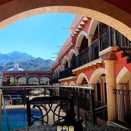 Hotel Real De Los Аламос Экстерьер фото