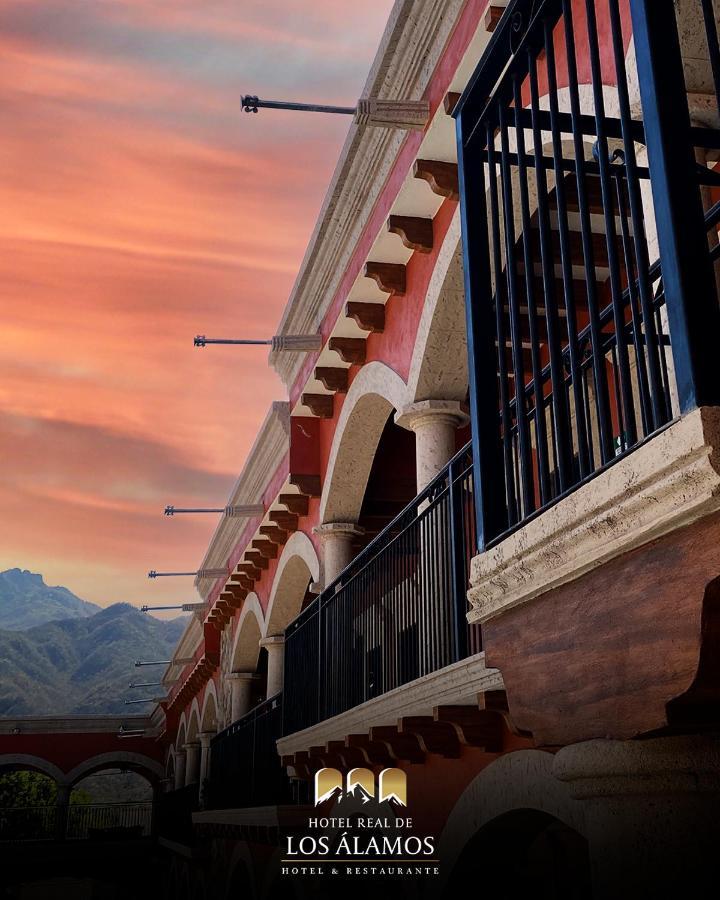 Hotel Real De Los Аламос Экстерьер фото